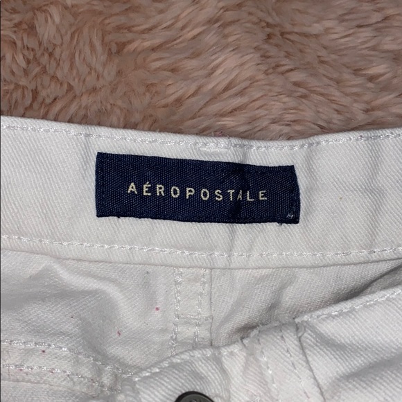 White ripped boyfriend jeans - Picture 6 of 9